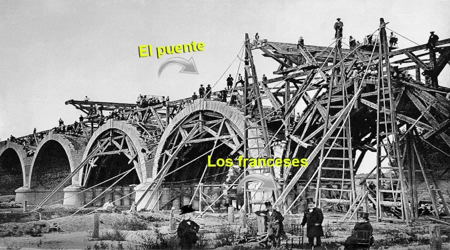Construcción del Puente de los Franceses