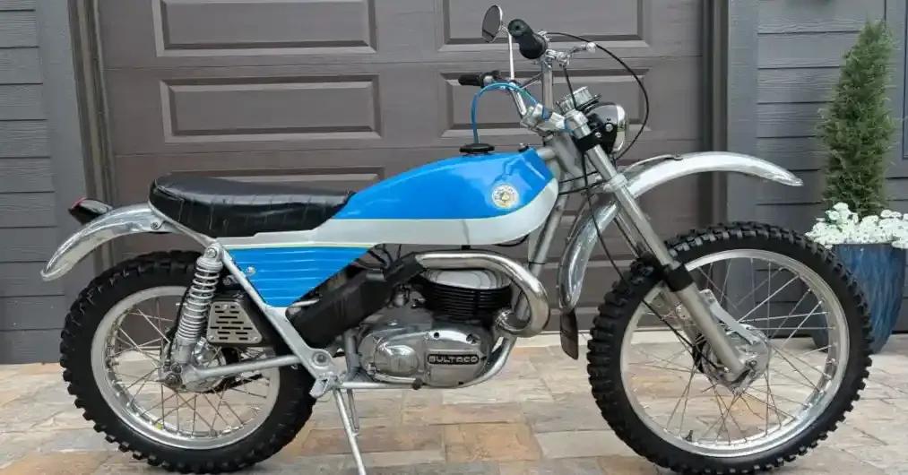 Bultaco Alpina 250 (de un socio del Moto-Club Rascafría)